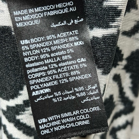 Chicos Travelers Maxi Dress Womens 1 US 8/10 Sleeveless Classic Aztec Print‎ - Picture 6 of 9